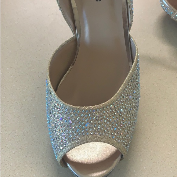 Prom heels - Picture 2 of 2